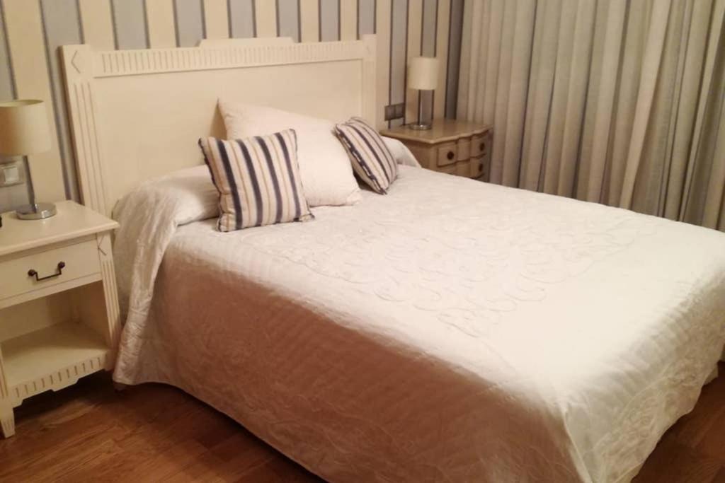 Apartamento Sanxenxo, 30 metros playa, céntrico. Extérieur photo